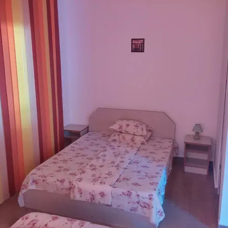 Vila Steaua De Mare * 艾福雷诺德